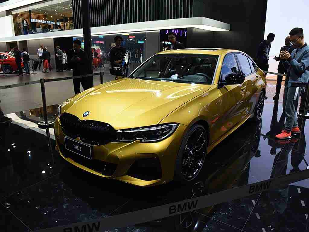 小时候农村树林日B,新能源汽车助力农村繁荣，绿色出行成农村新风尚-2