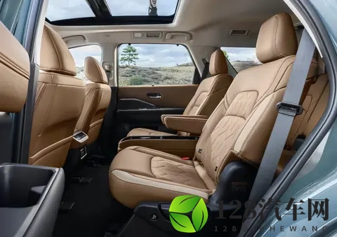 2026日产Pathfinder亮相 科技升级，家庭用户更看得懂的三排SUV-3