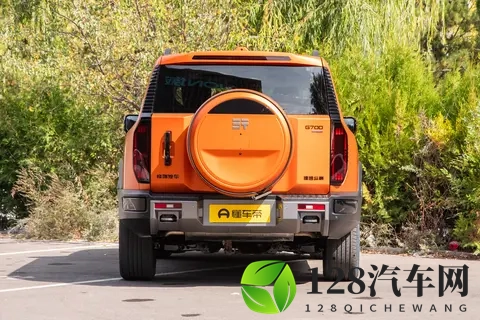 3299万起，硬派越野六边形战士来了！别错过上市限时十重权益-1