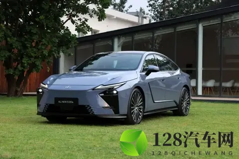 雷克萨斯不再高贵、不加价的雷克萨斯，广东人还能爱多久呢？-3