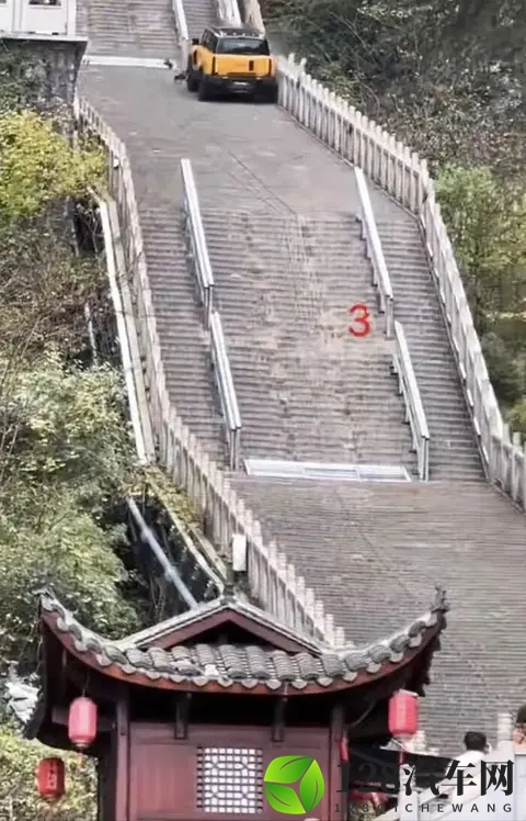 奇瑞天门山挑战翻车：营销再拼，也不能丢了安全和尊重-2