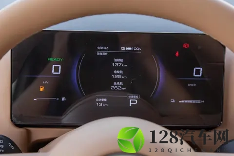 家用MPV的将就感,能被五菱星光730缓解吗?-3