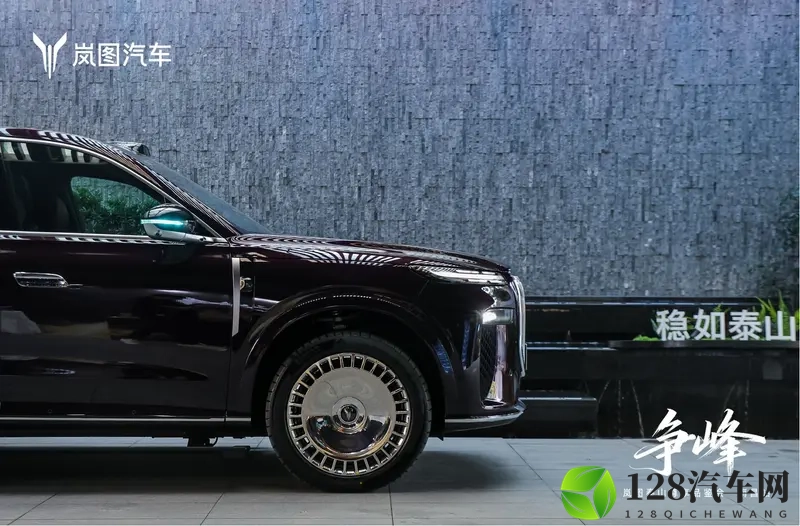 搅局旗舰豪华SUV市场，岚图泰山正式上市3799万元起-1