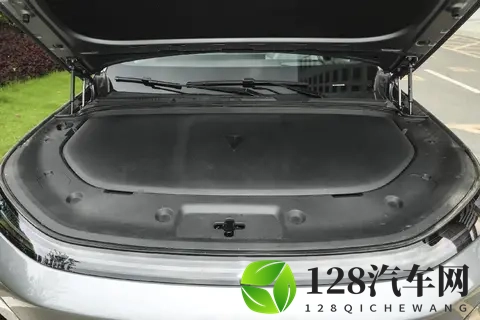 深蓝S09，增程式大6座SUV，纯电续航310公里，对比腾势N9 DM-1