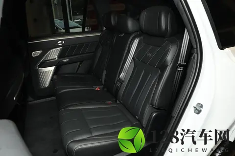 乐道L90 2025款 七座版Max：平衡价位与体验的家庭纯电伙伴-2