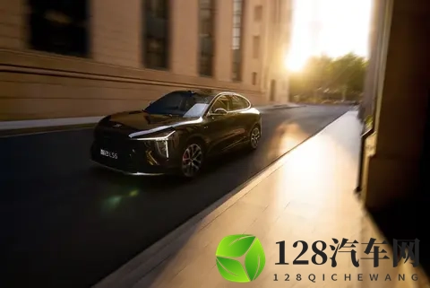 智己LS9上市短评：旗舰交棒，谢幕与新生-1