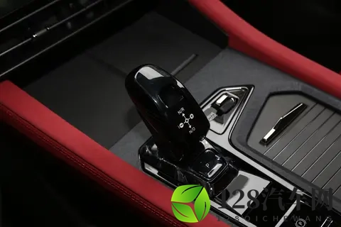 10万出头也能买性能车？领克03：别急，这事我来办！-1