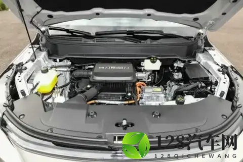 12万级插混SUV，蓝电E5 PLUS 通勤省电费，露营空间大，家用很合适-3