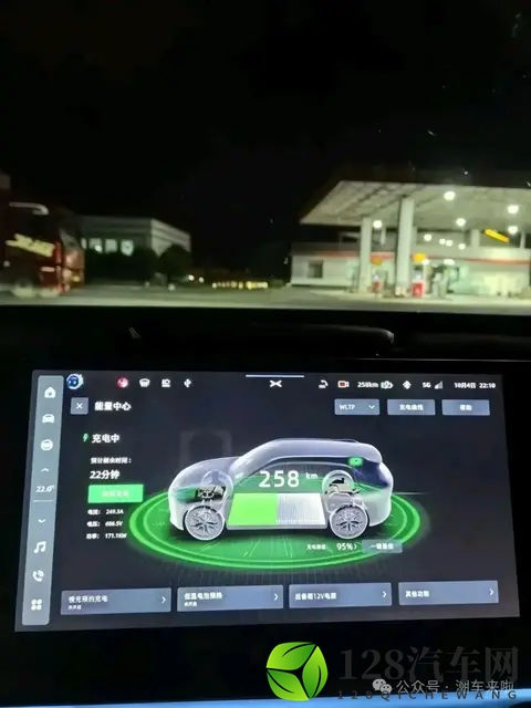 800V高压普及了,20万车也敢叫板超充,技术下放真香-3
