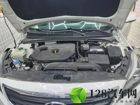 二手车买几年车龄最划算？超过十年的车还能要吗？老师傅实话实说-3