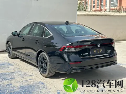 一手准新雅阁：2025款260TURBO，1498万开回家！-3