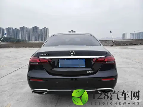 28万多拿下准新奔驰E级，一手车，豪华体验即刻拥有-1