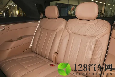 乐道L90：纯电+换电+超大前备舱，这才是家庭SUV该有的样子-1