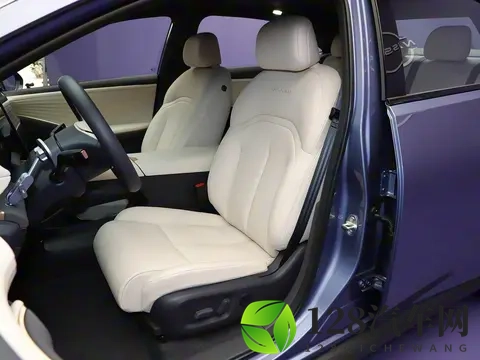 延续简洁时尚设计，东风日产N6内饰亮相-2