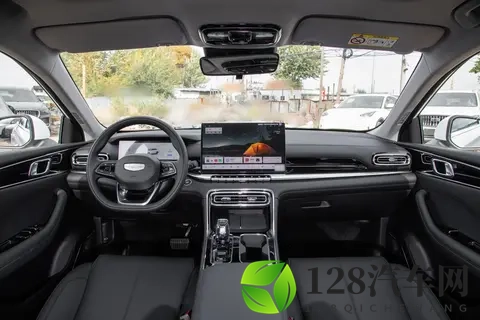 “价格炸弹”,小鹏X9增程能否炸开MPV新格局?-1