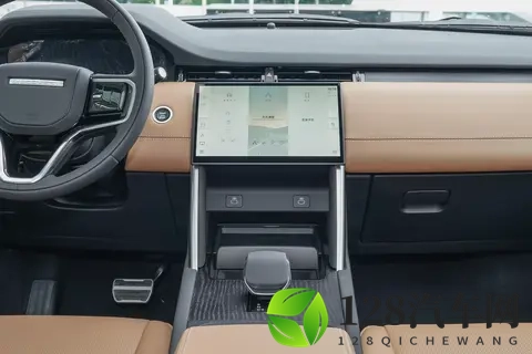 路虎发现运动版实测:越野有底气,城市开着也够舒服的豪华 SUV-2