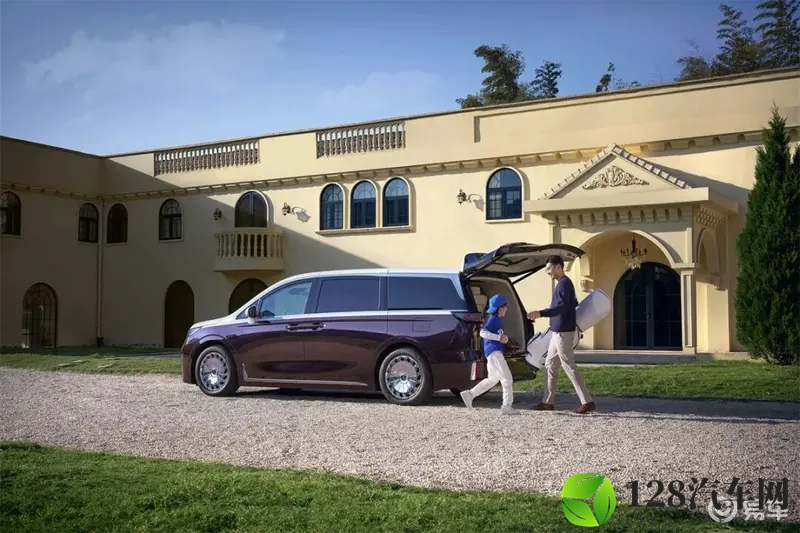 岚图梦想家山河上市，定义全球最安全四座MPV-1