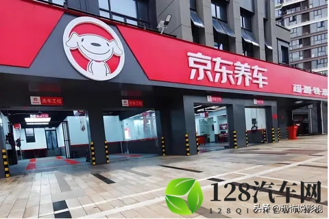 你觉得京东第一辆车的性价比如何？探秘京东第一辆车-2