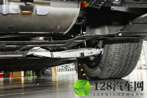 15万起闭眼冲！2025款星纪元ES：1645km续航+508TOPS智能辅助驾驶-3