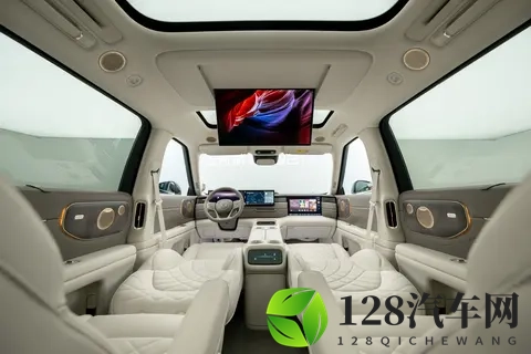 3228万起！智己LS9正式上市，能“冲凉”的大六座SUV-3