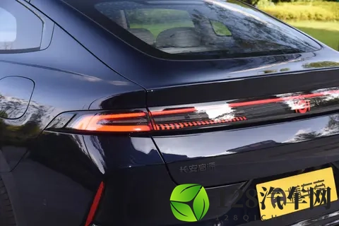 888 万起售，大众朗逸的燃油车翻身仗，能打得赢吗？-1