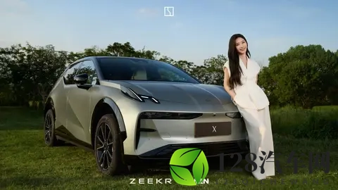 焕新极氪X新车图片发布 新增西雅图绿车色-1