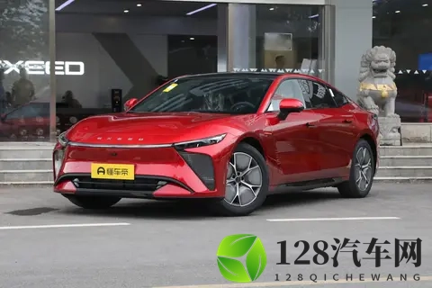 新手怕停车难？这车自己能搞定！置换再补1万，轻松拥有不纠结-2