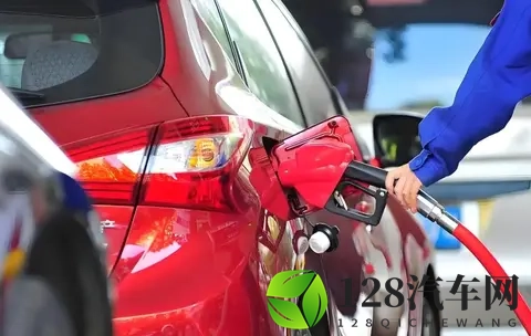 电车被踢出十五五，走出温室直面竞争了，燃油车复兴在望-3