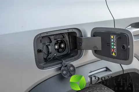 新车 山海T2更名?2026款捷途旅行者_旅行者C-DM将于11月17日上市-3