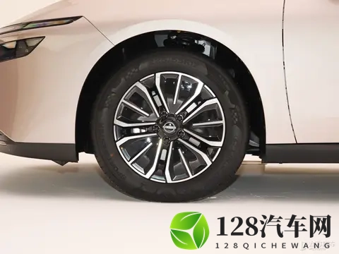 东风日产N6开启预售 1099万元起 搭载插混系统-1