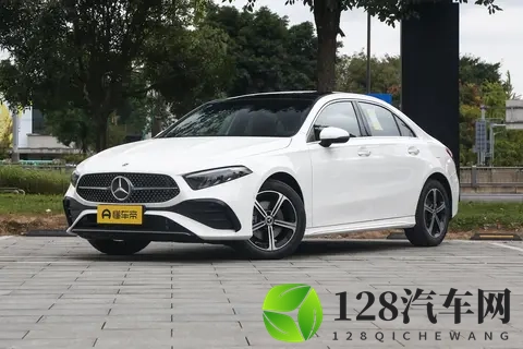 2025款奔驰A级：车型配置对比与选买建议-1