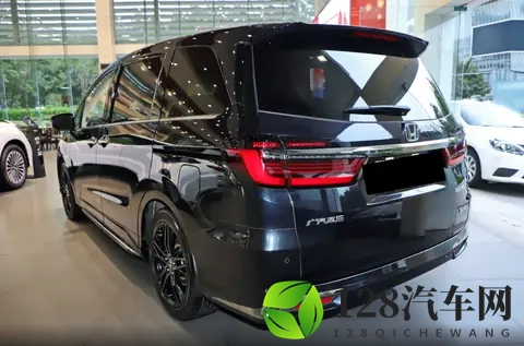 还是中配合适,这份奥德赛购车手册请收好,了解清楚不吃亏-1