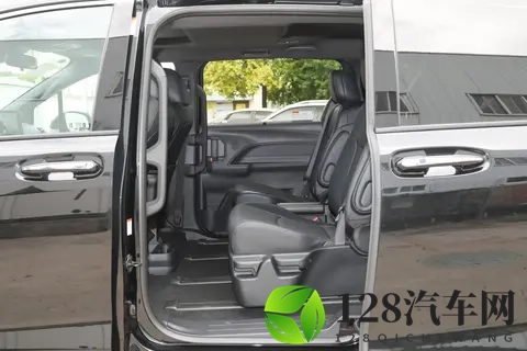 格瑞维亚 2026 双擎四驱两款车型性价比的真实较量-1