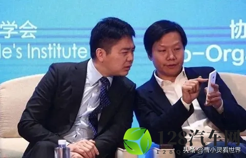 刘强东499万卖车，雷军比亚迪慌了吗？-1
