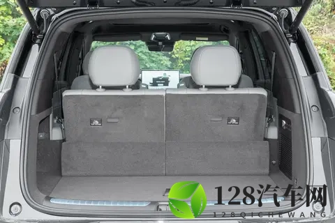 指导价2998万起，标配双腔空悬+主动转向，腾势N8L DM购车手册-2