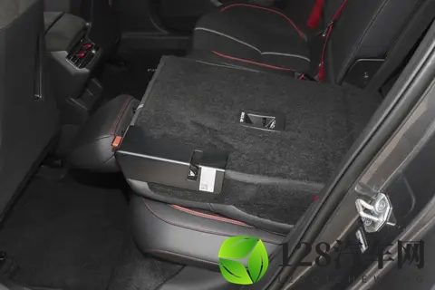 领克03 2026款 03+ 20TD 性能进阶版：性能与赛道基因的融合-3