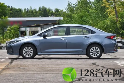 2024 款卡罗拉智能电混双擎三款车型配置对比及选购参考-3