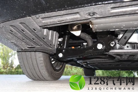 【网通社快报】2026款日产Pathfinder发布：外观微调、内饰科技全面升级-1