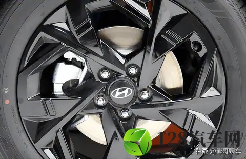 2026 款 ix35 沐飒上市,12 万级合资 SUV 搅局者?-1