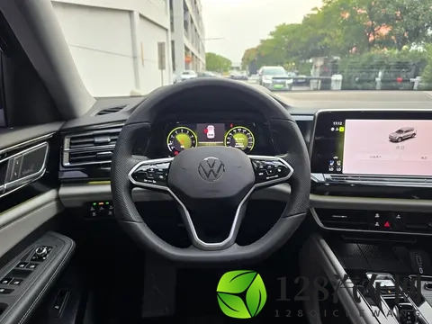 2688万！收台准新大众途昂，家用旗舰SUV一步到位-1