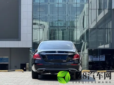 28万拿下优雅座驾，20款奔驰E300L，圆你奔驰梦-2