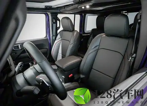 牧马人Moab 392特别版官图发布 搭载64升Hemi V8发动机-1