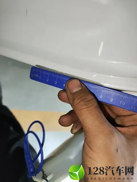 小鹏汽车首款超级增程车型-1