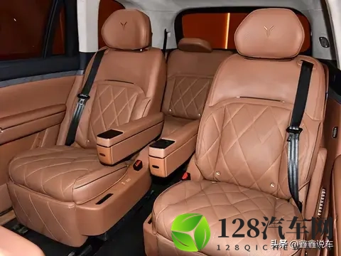 即将上市,配华为智驾+32个音响,后轮能转向,续航1400公里-1