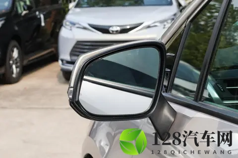 2026 款丰田赛那配置解析与选购建议-3