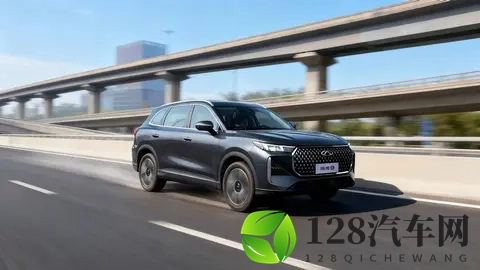 10万买30万享受？第五代瑞虎8上市，副驾带按摩+小桌板-2