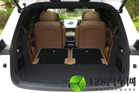 家用SUV怎么选？看看乐道L90是怎么做的，上市86天交付破3万！-3