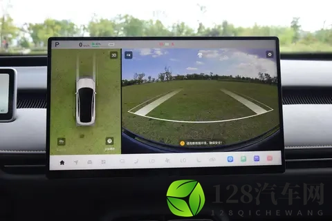 26款长安启源A06：多维拆解，看它如何打造内外有质感出行体验-2