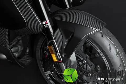 海外新车丨穿西装的超级公爵，巴博斯1400R上市，奔驰大G风格霸气-2