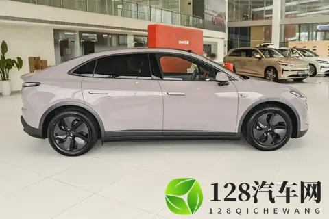 广州车展丨北京越野亮相概念车 BJ40探险家开启预订-1